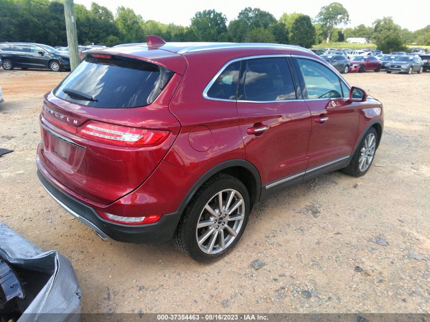2019 LINCOLN MKC RESERVE - 5LMCJ3C94KUL00999