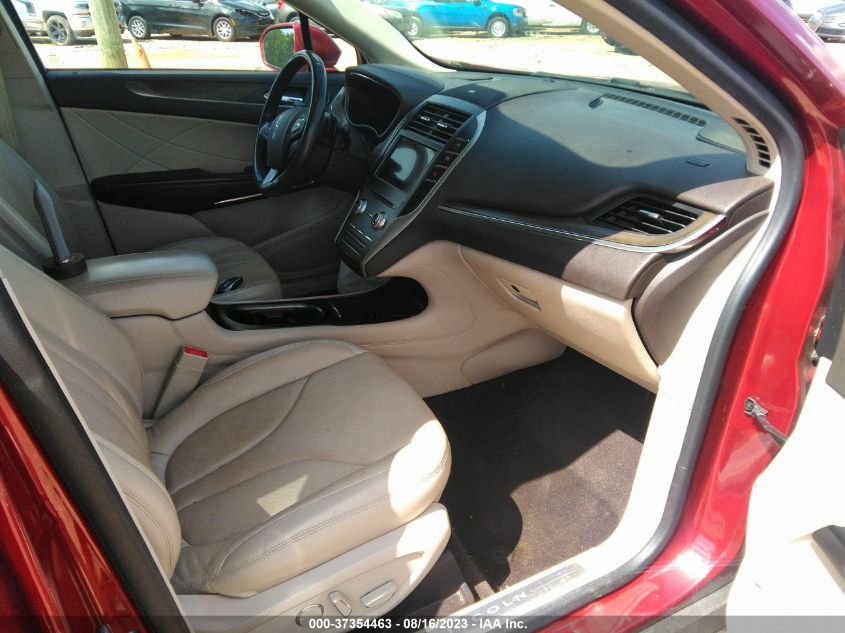 2019 LINCOLN MKC RESERVE - 5LMCJ3C94KUL00999
