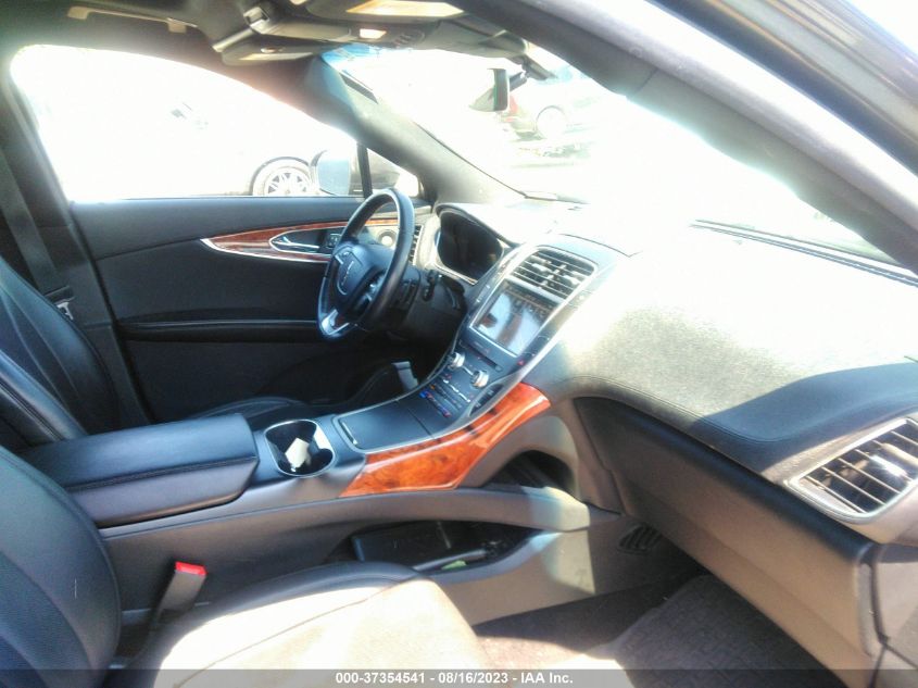 2019 LINCOLN NAUTILUS RESERVE - 2LMPJ8L9XKBL62116