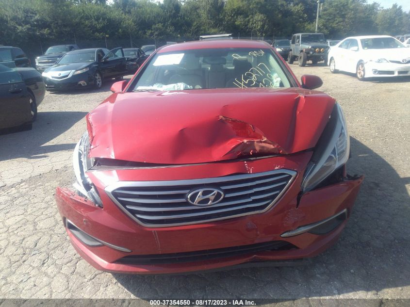 2017 HYUNDAI SONATA SE - 5NPE24AF0HH452717