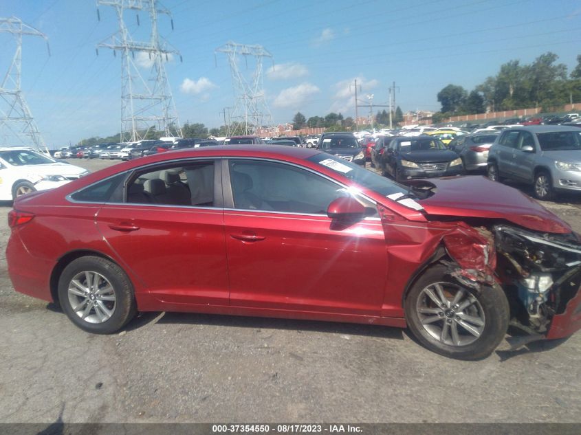 2017 HYUNDAI SONATA SE - 5NPE24AF0HH452717