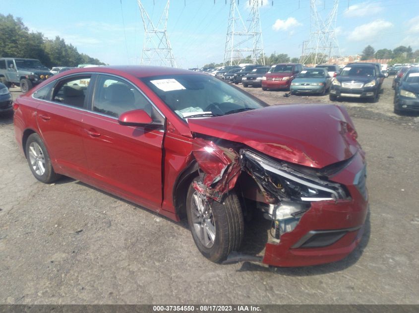 2017 HYUNDAI SONATA SE - 5NPE24AF0HH452717