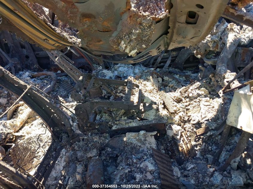 2014 CHEVROLET SILVERADO 1500 LT - 3GCUKREC7EG510349