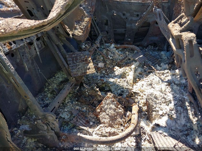 2014 CHEVROLET SILVERADO 1500 LT - 3GCUKREC7EG510349