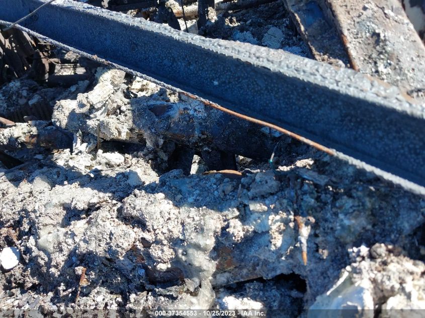 2014 CHEVROLET SILVERADO 1500 LT - 3GCUKREC7EG510349