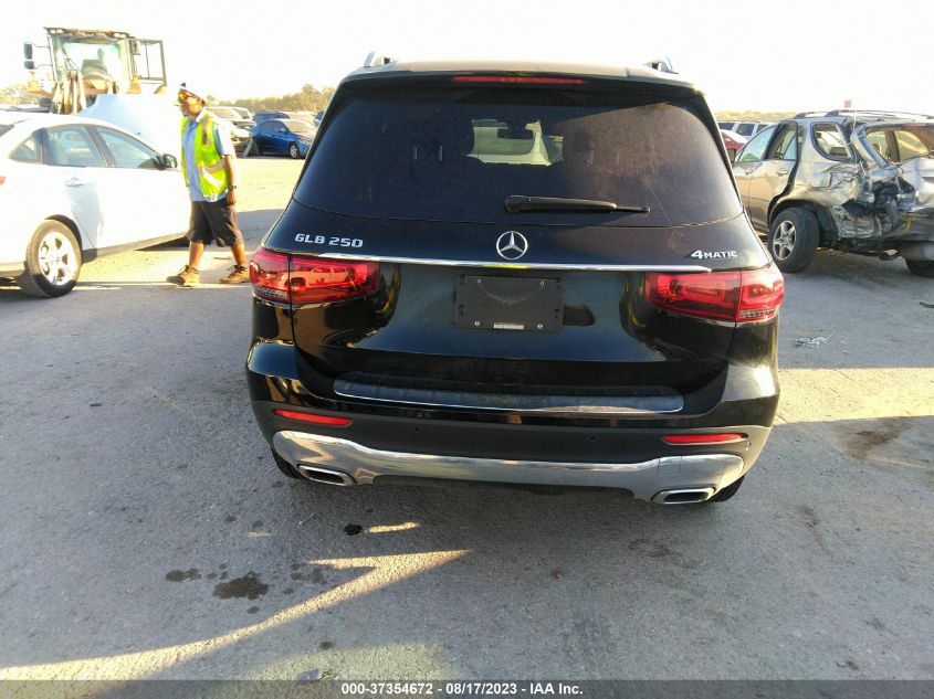 2022 MERCEDES-BENZ GLB GLB 250 W1N4M4HB9NW188632