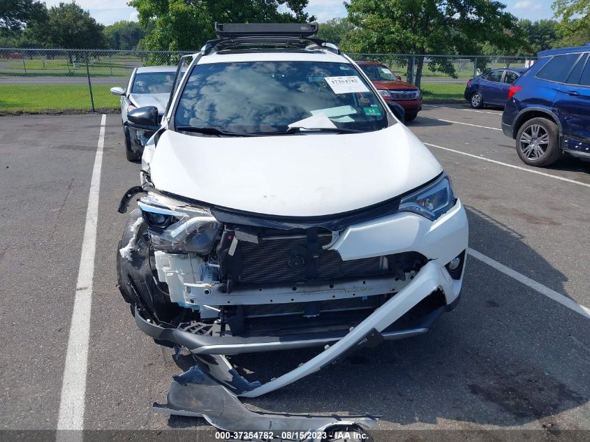 2016 TOYOTA RAV4 SE - JTMJFREV2GJ072527