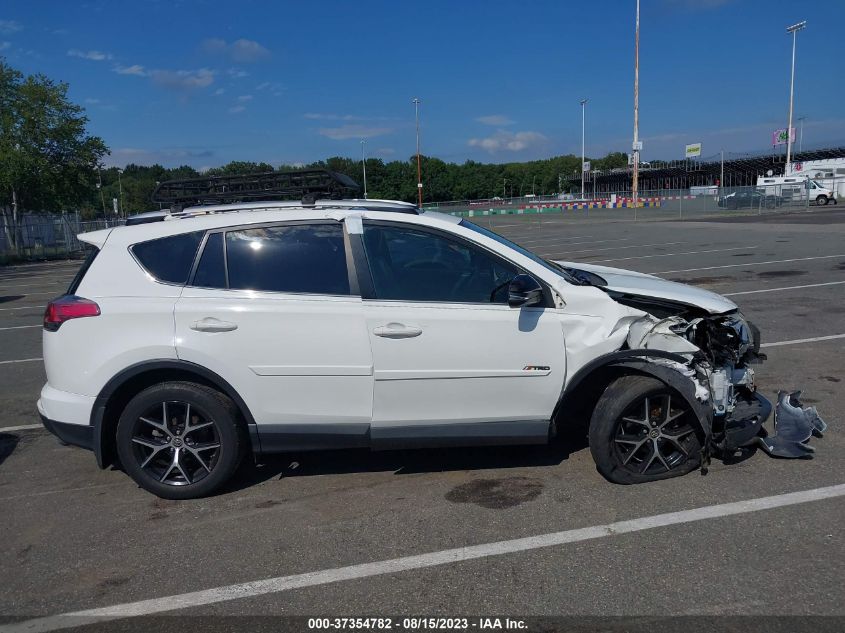2016 TOYOTA RAV4 SE - JTMJFREV2GJ072527