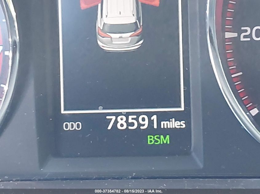 2016 TOYOTA RAV4 SE - JTMJFREV2GJ072527