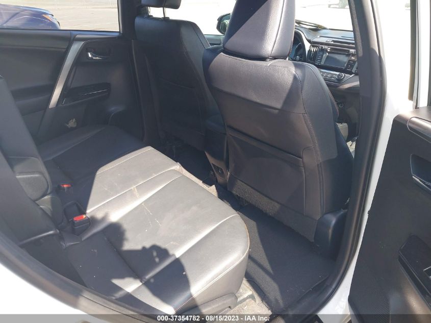 2016 TOYOTA RAV4 SE - JTMJFREV2GJ072527