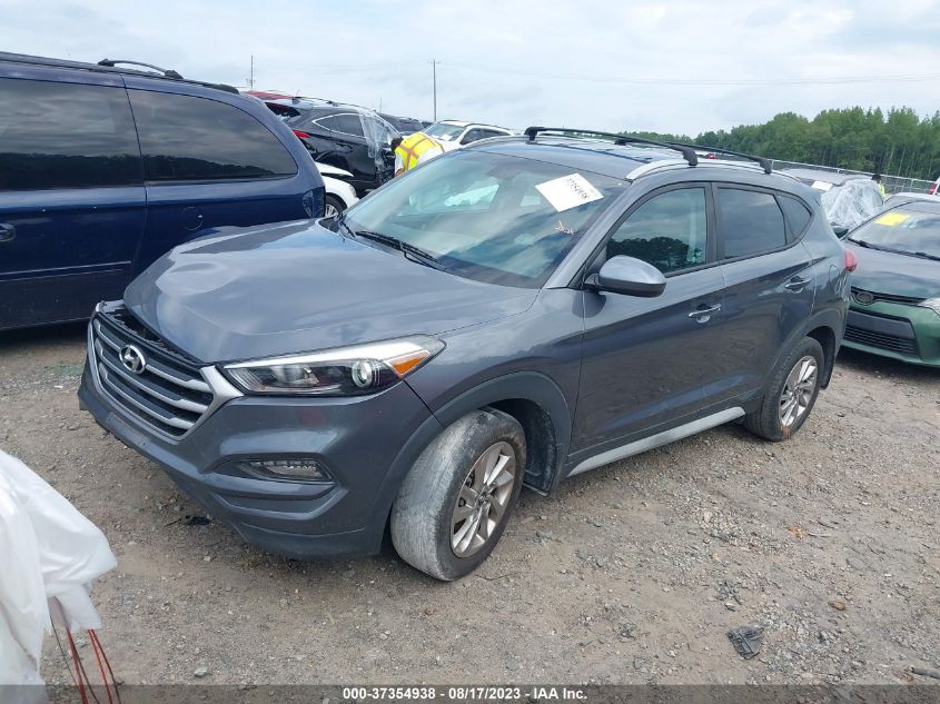 2017 HYUNDAI TUCSON LIMITED/SPORT AND ECO/SE - KM8J33A46HU520752