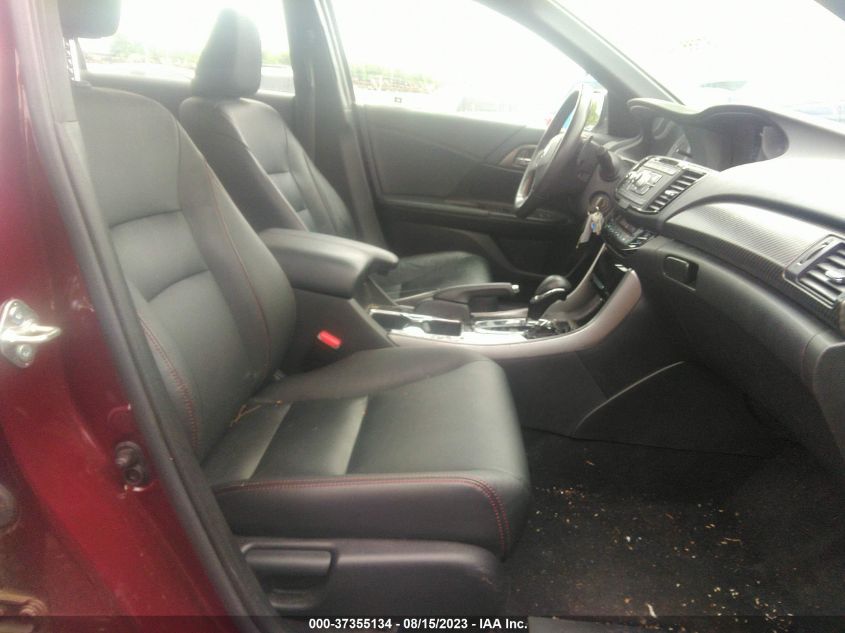 2017 HONDA ACCORD SEDAN SPORT SE - 1HGCR2F11HA267945