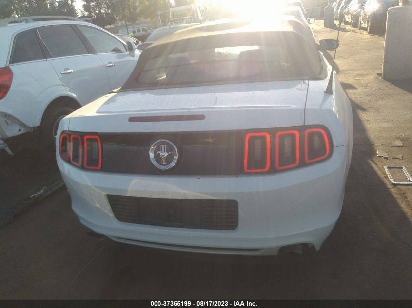 2014 FORD MUSTANG V6 - 1ZVBP8EM3E5234042