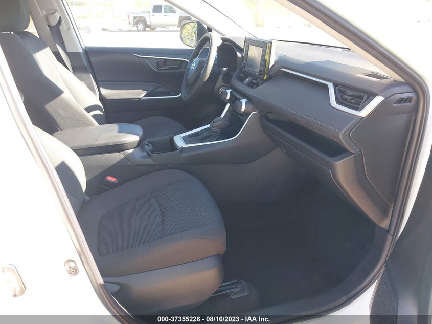 VIN 2T3H1RFVXNC183483 2022 TOYOTA RAV4 LE