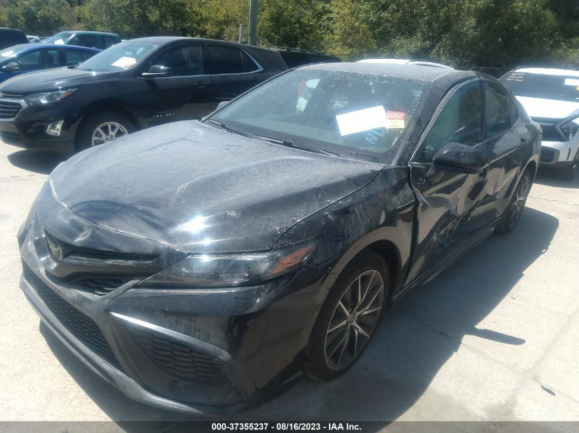 2022 TOYOTA CAMRY SE - 4T1G11AK7NU675602
