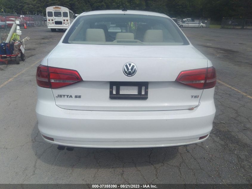 2015 VOLKSWAGEN JETTA SEDAN 1.8T SE W/CONNECTIVITY - 3VWD17AJ5FM412335