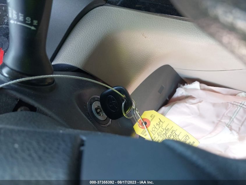 2015 TOYOTA SIENNA LE - 5TDKK3DC5FS629445