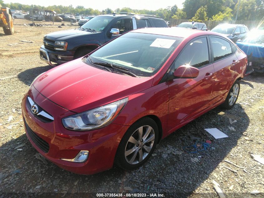 2013 HYUNDAI ACCENT GLS/SE - KMHCU4AEXDU305521