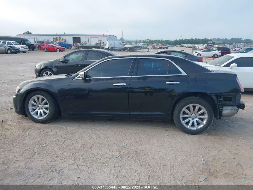 2013 CHRYSLER 300C 2C3CCAET0DH686446