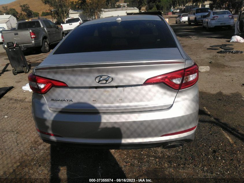 2015 HYUNDAI SONATA 2.4L SE - 5NPE24AF1FH034468