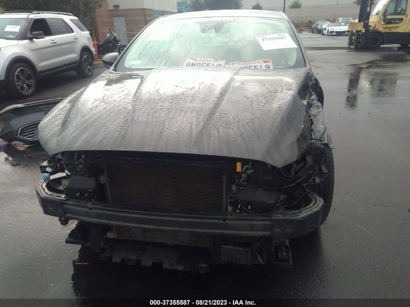2019 FORD FUSION S - 3FA6P0G70KR277135