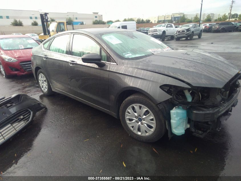 2019 FORD FUSION S - 3FA6P0G70KR277135