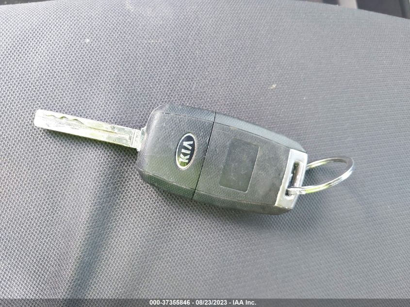 2016 KIA RIO LX - KNADM4A31G6593569