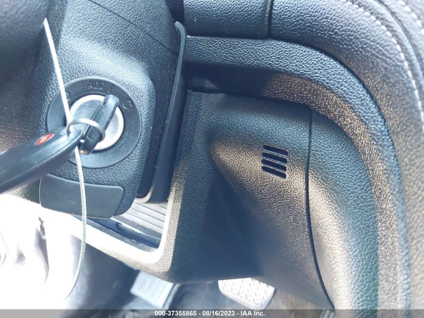 2013 CHEVROLET TRAVERSE LT - 1GNKRGKD3DJ181609