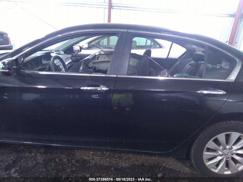 2015 HONDA ACCORD SEDAN EX - 1HGCR2F70FA220097