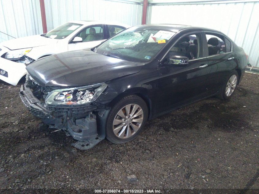 2015 HONDA ACCORD SEDAN EX - 1HGCR2F70FA220097