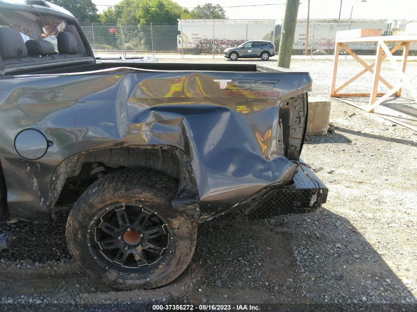 2014 TOYOTA TUNDRA 4WD TRUCK SR5 5TFDW5F14EX388541