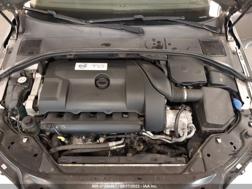 2015 VOLVO XC70 T6 PLATINUM - YV4902NM1F1218544