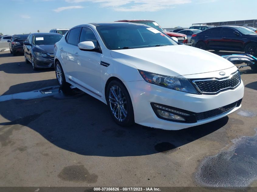 2013 KIA OPTIMA SX W/LIMITED PKG - 5XXGR4A6XDG092575