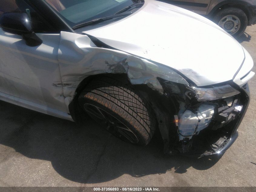 2019 TOYOTA CAMRY XSE - 4T1B61HK2KU284063