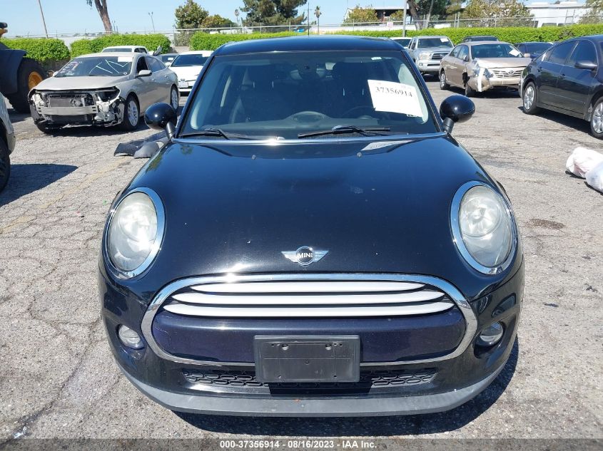2015 MINI COOPER HARDTOP 4 DOOR WMWXS5C53FT828092