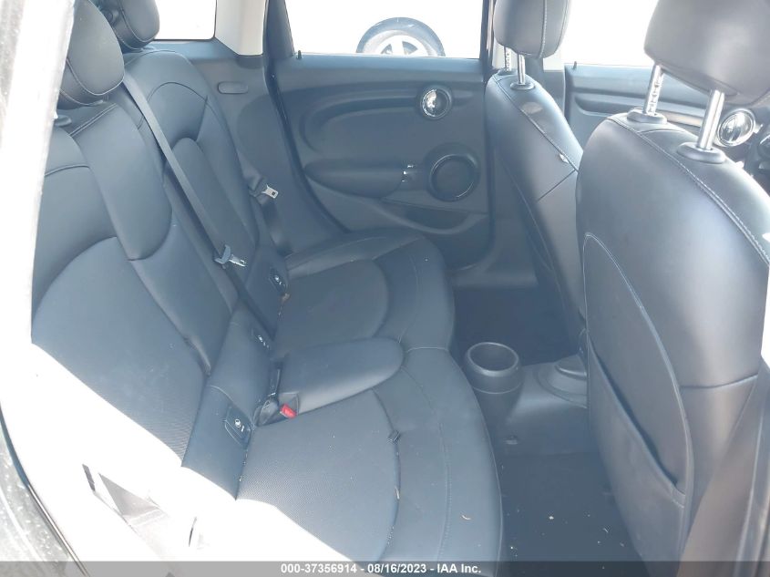 2015 MINI COOPER HARDTOP 4 DOOR WMWXS5C53FT828092