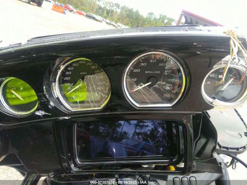 2020 HARLEY-DAVIDSON FLHXS - 1HD1KRP11LB672285