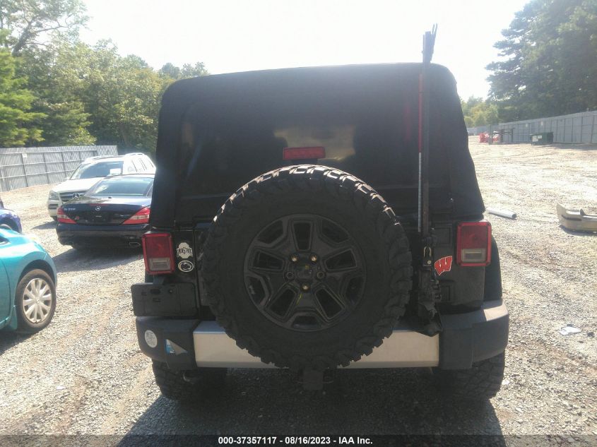 2013 JEEP WRANGLER UNLIMITED SAHARA - 1C4BJWEG8DL562876