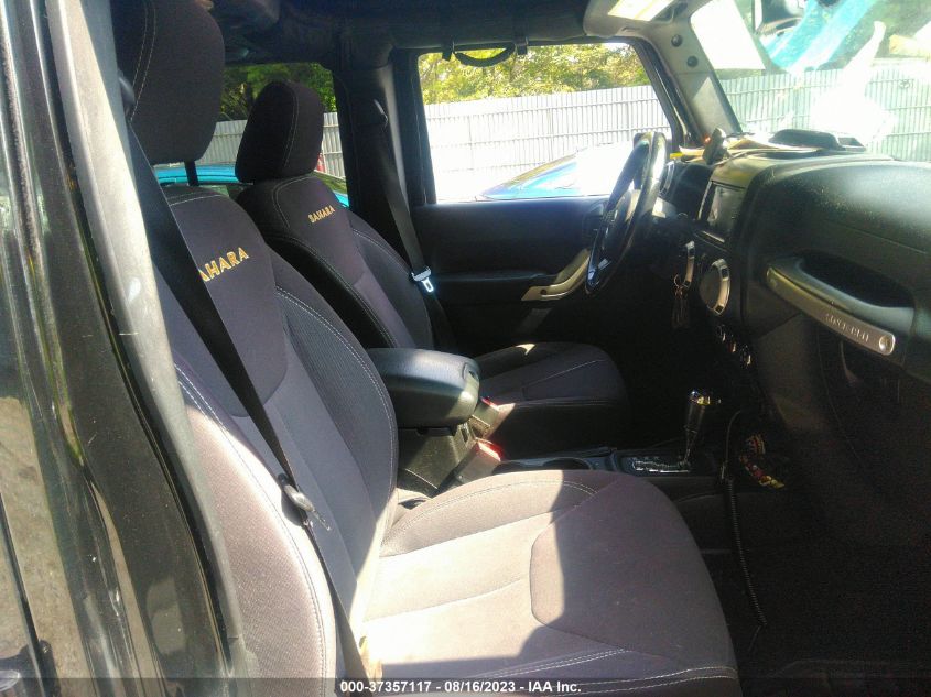2013 JEEP WRANGLER UNLIMITED SAHARA - 1C4BJWEG8DL562876