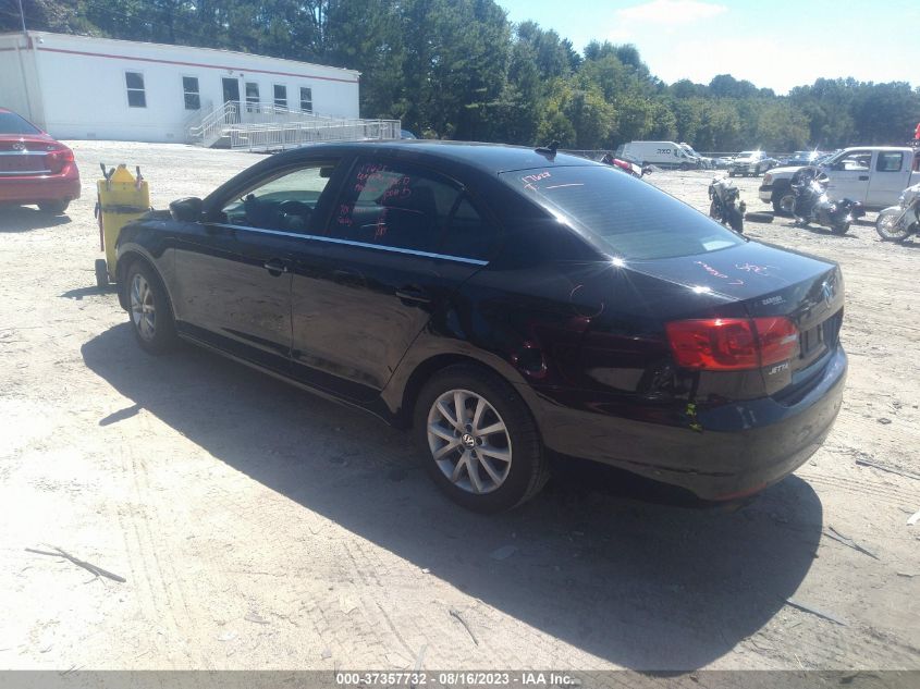 2013 VOLKSWAGEN JETTA SEDAN SE W/CONVENIENCE - 3VWDP7AJXDM397066