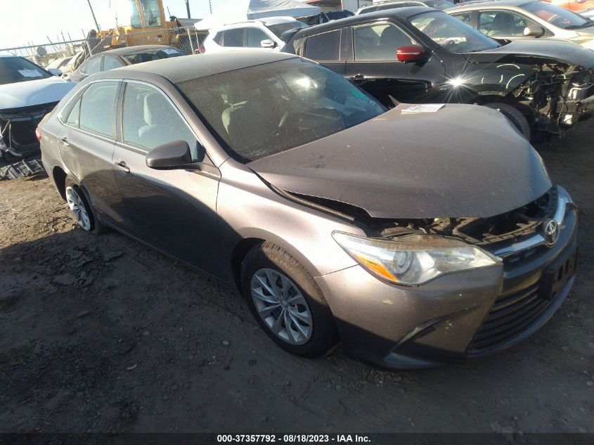 2016 TOYOTA CAMRY LE/XLE/SE/XSE - 4T4BF1FK7GR577649