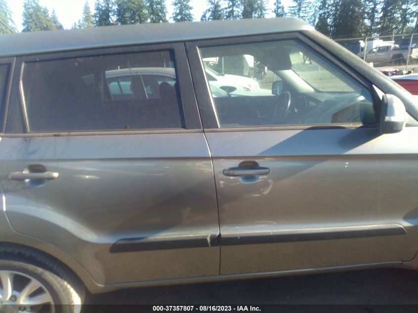2013 KIA SOUL + - KNDJT2A65D7533176