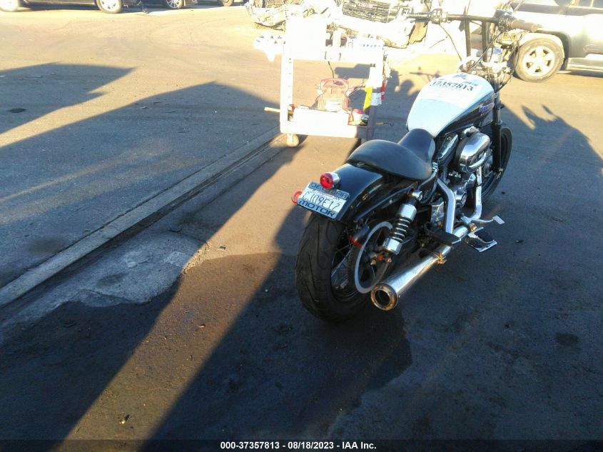 2014 HARLEY-DAVIDSON XL1200 T - 1HD1LL369EC447329