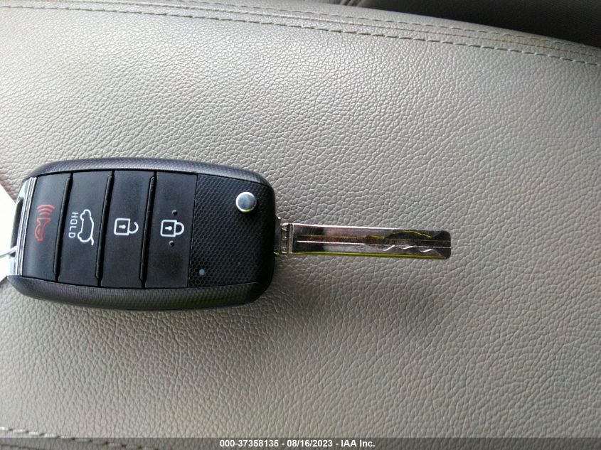 2018 KIA SPORTAGE LX - KNDPMCAC0J7438832