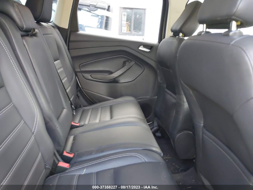 1FMCU9HD8KUB41631 2019 FORD ESCAPE, photo no. 8