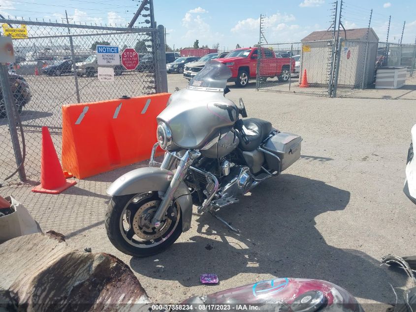 2009 HARLEY-DAVIDSON FLHX - 1HD1KB4149Y665607