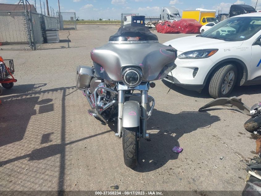 2009 HARLEY-DAVIDSON FLHX - 1HD1KB4149Y665607
