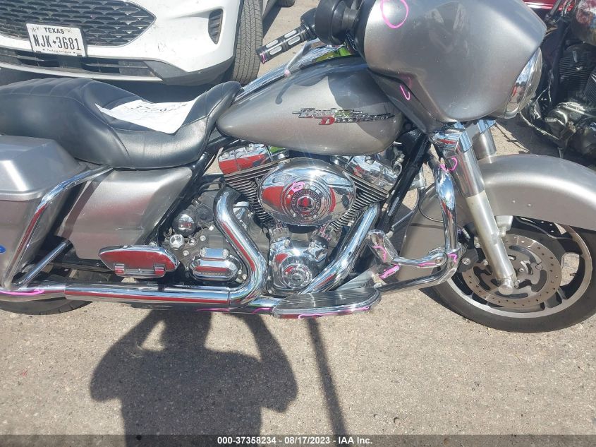 2009 HARLEY-DAVIDSON FLHX - 1HD1KB4149Y665607