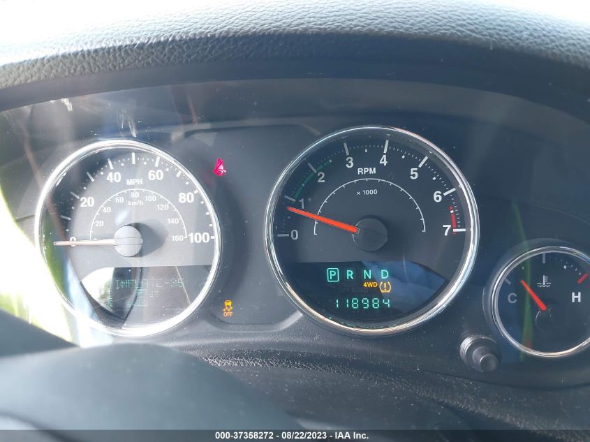 2013 JEEP WRANGLER UNLIMITED SAHARA - 1C4BJWEG5DL527924