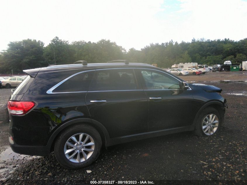 2018 KIA SORENTO LX V6 - 5XYPG4A52JG375959